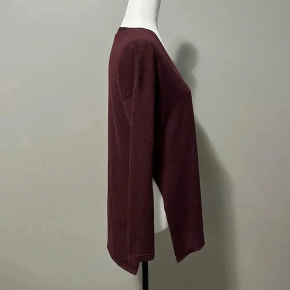 Wilfred Aritzia Sherbrooke V-Neck Sweater - Picture 5 of 12